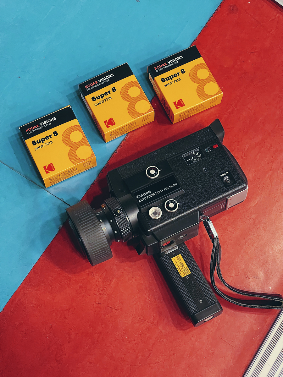 kodak-super8-film-vintage-cinepresa-camera-old-school-video-making-gear