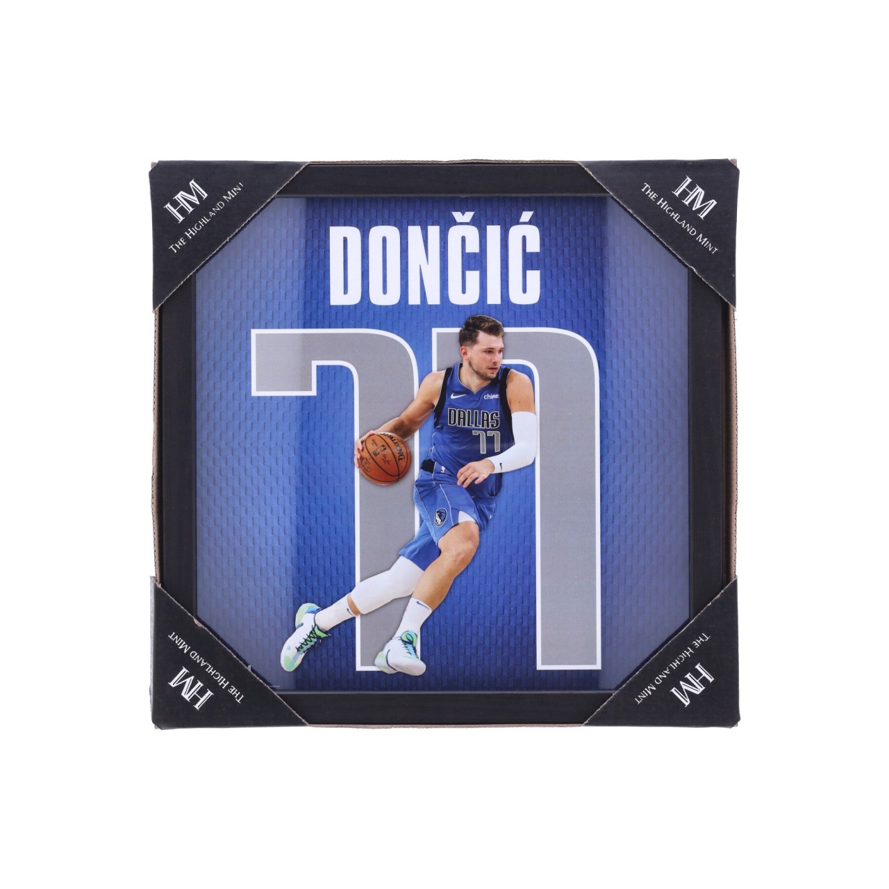 THE HIGHLAND MINT NBA NO 77 LUKA DONCIC IMPACT JERSEY FRAME DALMAV PHOTO15161K